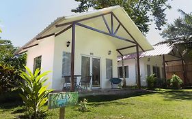 Chaikoni Lodge