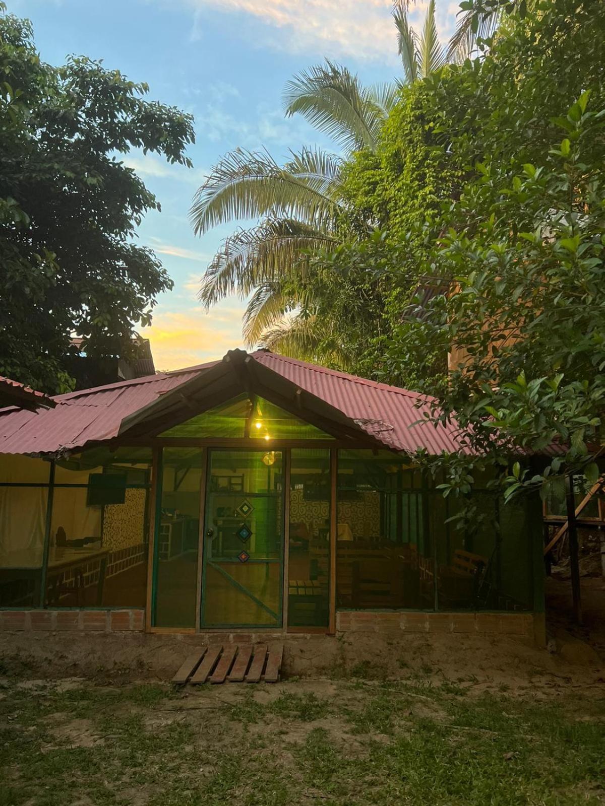 Chaikoni Lodge Pucallpa Exterior foto